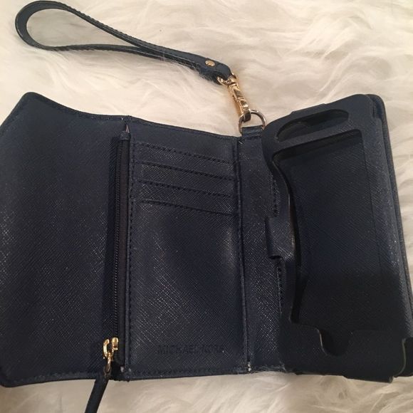 Michael Kors wristlet iPhone 5 blue wallet - Picture 4 of 8
